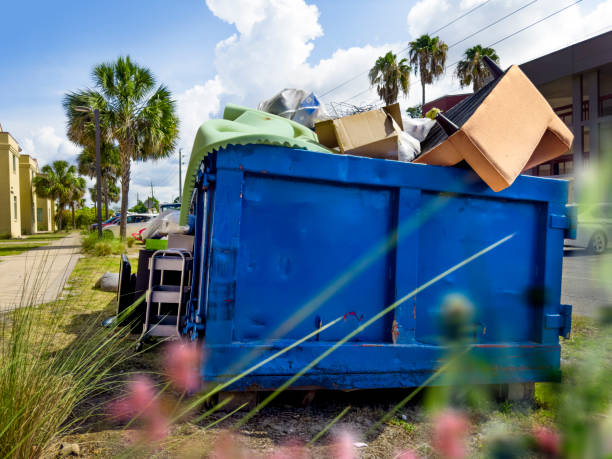 Professional Junk Removal Services in Lochmoor Waterway Estates, FL